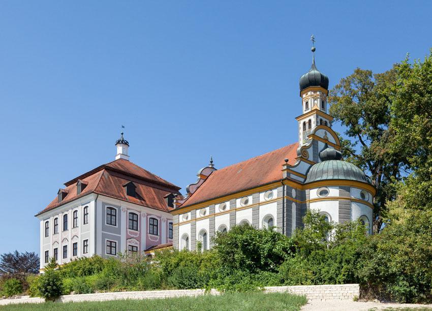 Hotel Schloss Leitheim Екстериор снимка