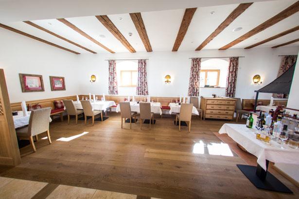 Hotel Schloss Leitheim Екстериор снимка
