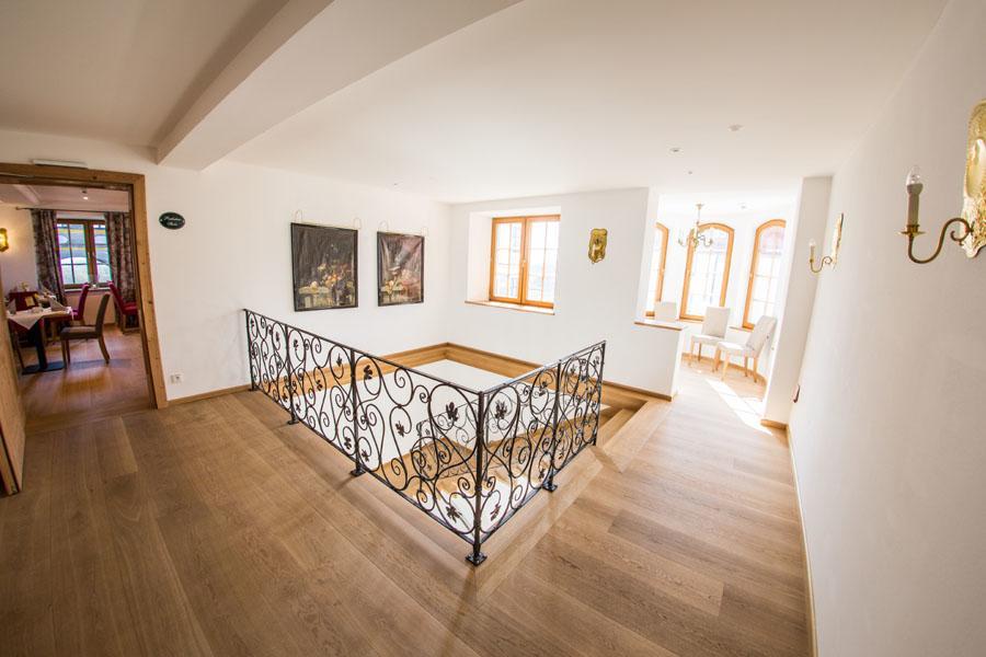 Hotel Schloss Leitheim Екстериор снимка